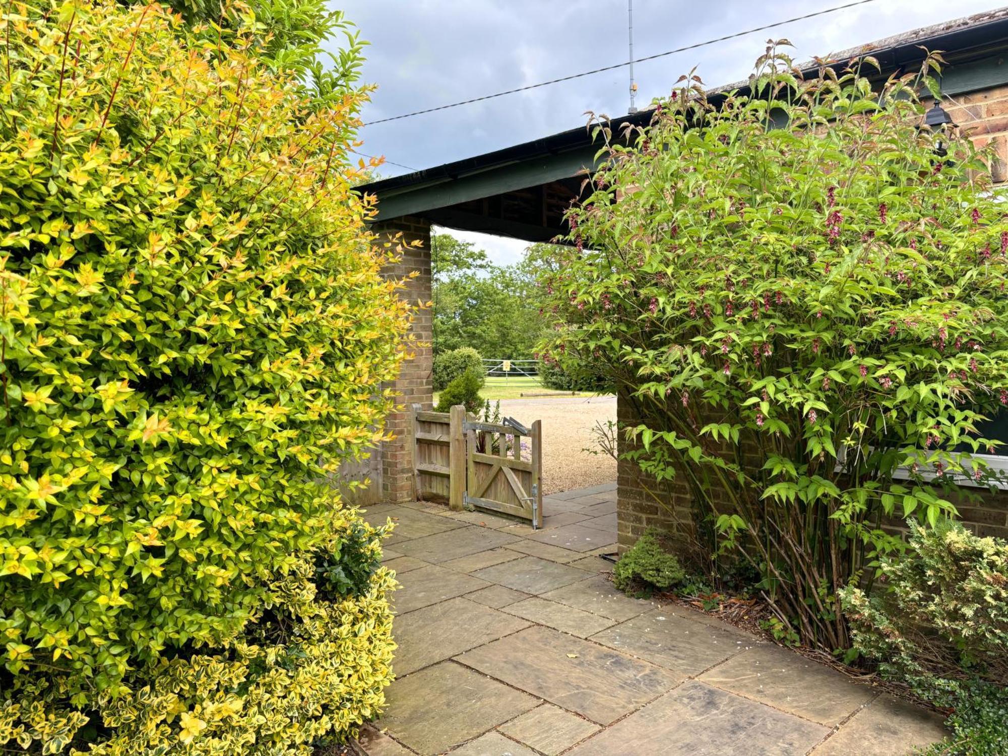 Holiday Home Woodhouse-4 By Interhome Shermanbury Buitenkant foto
